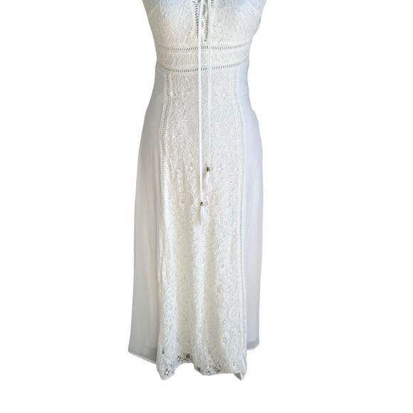 Lulu’s Off White Sleeveless Lace Maxi Dress Bridal Collection - Picture 3 of 15